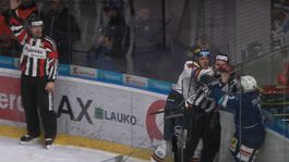 Košičan Bortňák chcel udrieť súpera. Inzultoval rozhodcu