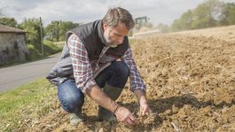 Pôdu možno získať do vlastníctva aj vydržaním