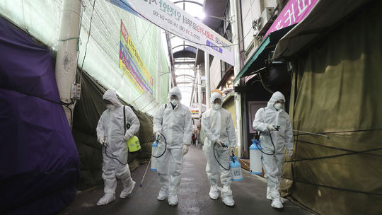 Južná Kórea vyhlásila kvôli koronavírusu najvyšší stupeň varovania