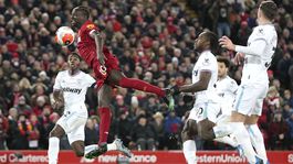 Liverpool zostal nezdolaný. Obrat proti West Hamu dokonal Mané