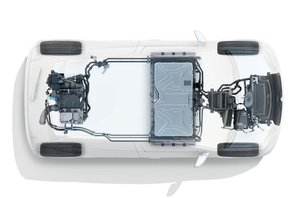 Twingo Z.E. poháňa vzadu uložený elektromotor s...