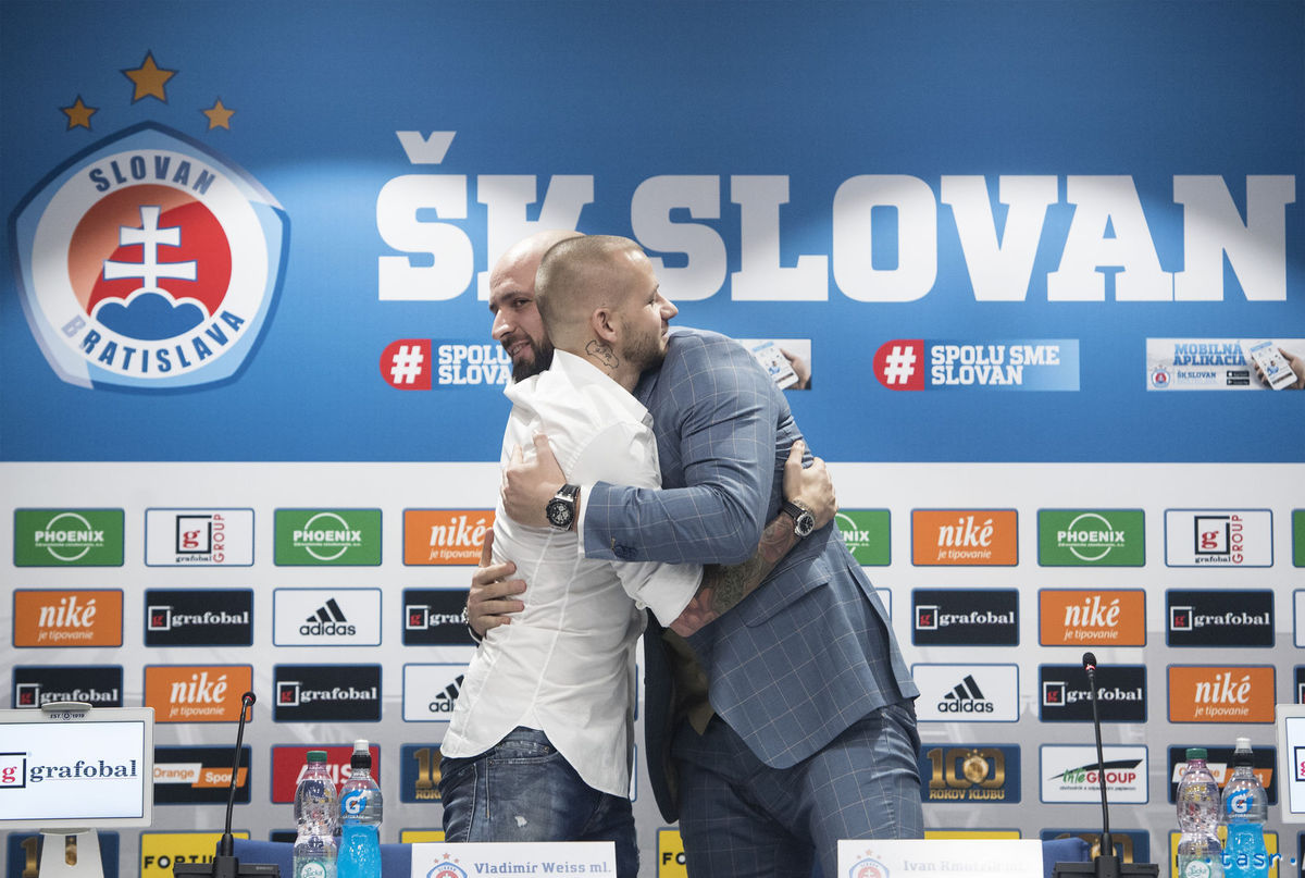 Viceprezident ŠK Slovan Bratislava Ivan Kmotrík...