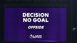 Koniec ofsajdom o špičku nosa. VAR vás už nebude (natoľko) štvať 