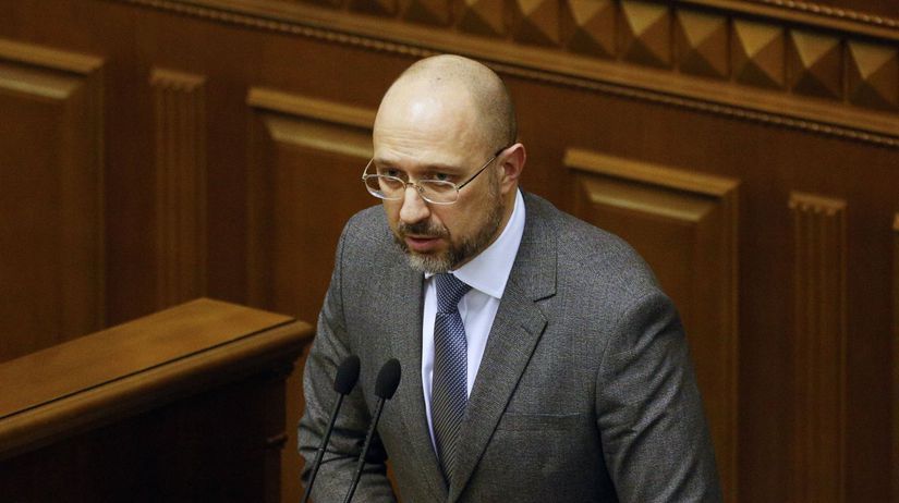 Ukrajina Šmyhaľ premiér nový parlament schválenie