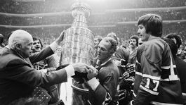 Vrecková raketa. NHL oplakáva legendu, ktorá získala rekordných 11 Stanley Cupov