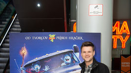 Moderátor Vlado Varecha na premiére animáku Vpred. 
