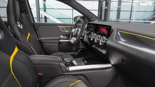 Mercedes-AMG GLA 45 S