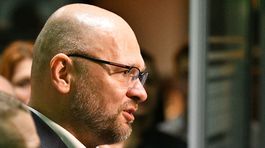 Ani Sulíkovi sa nepáčia zmluvy Tiposu s právnikom či rádiom