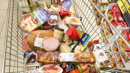 Seniori dostali vlastné časy na nákup