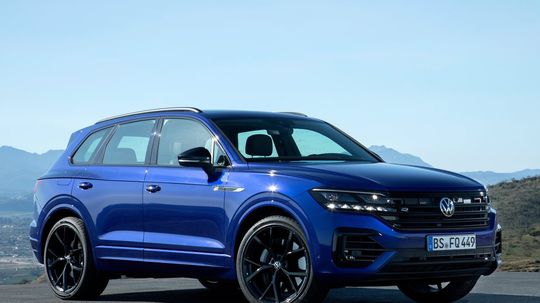 VW Touareg R - 2020