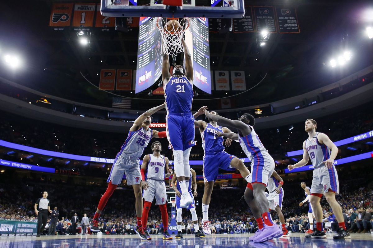 Hviezda Philadelphie Joel Embiid efektne...
