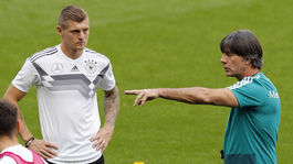 Koronavírus? To sa Zem bráni, špekuluje Löw