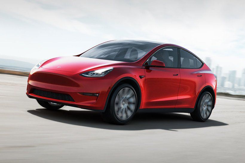 Tesla je známa nízkou úrovňou kvality. Poznáme...