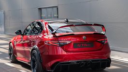 Alfa Romeo Giulia GTA - 2020