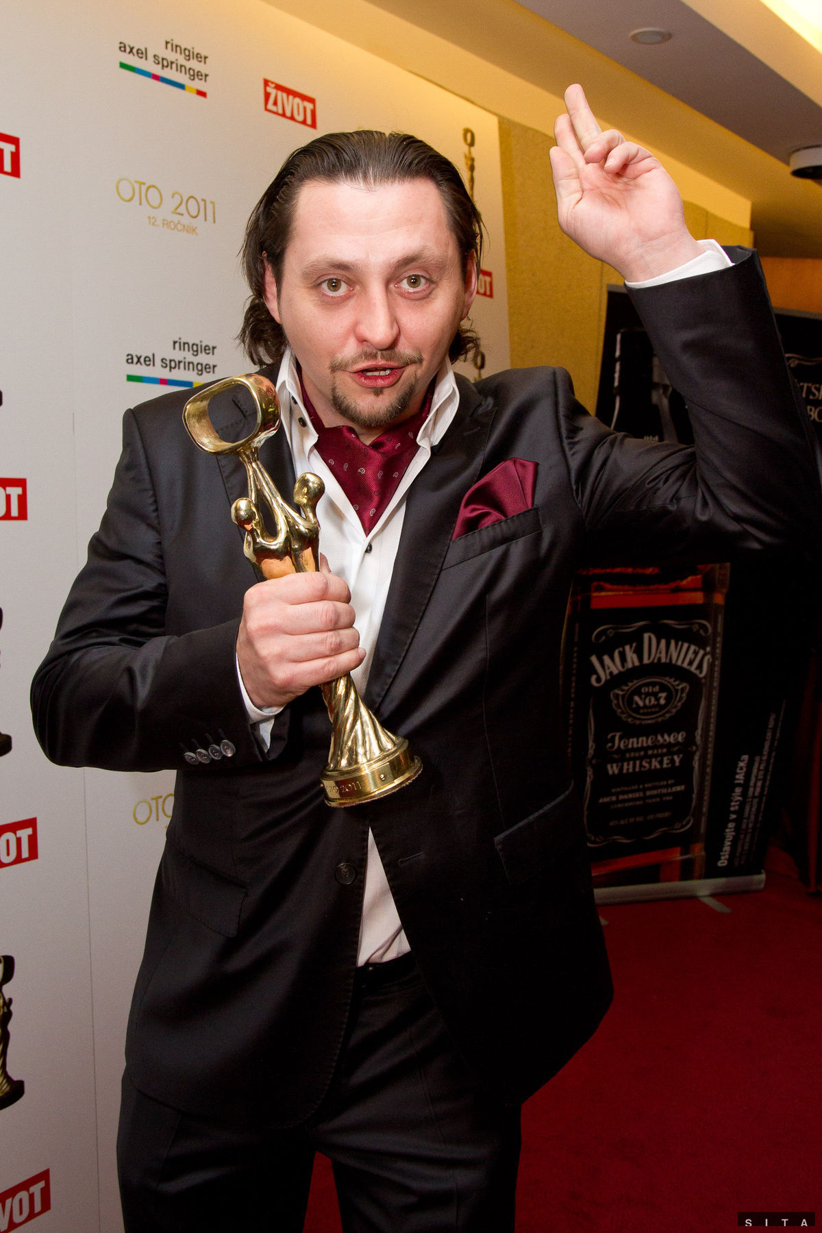 Lukáš Latinák.