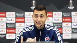 Ktovie, či nezrušíme rok 2020. Pripomína to vojnu, je lepšie bojovať z gauča 