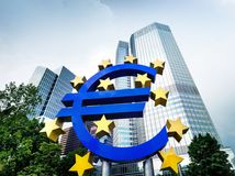 Európska centrálna banka / ECB /