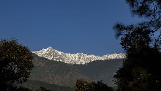 Telá americkej horolezkyne a jej nepálskeho sprievodcu zniesli zo Šiša Pangmy