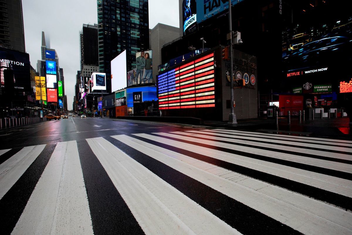 Na Times Square v New Yorku bývajú zvyčajne...