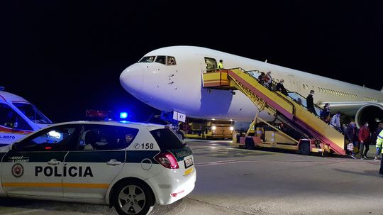 Na bratislavskom letisku v noci pristál repatriačný let z Washingtonu