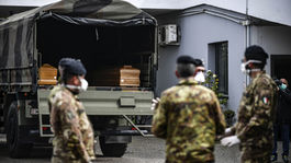 V Taliansku podľahlo nákaze za jediný deň skoro tisíc ľudí