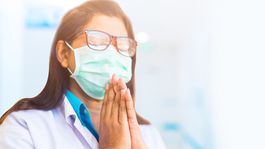 Koronavírus a seniori: Veľký prehľad opatrení. Ako pomáhajú kraje, mestá či obce