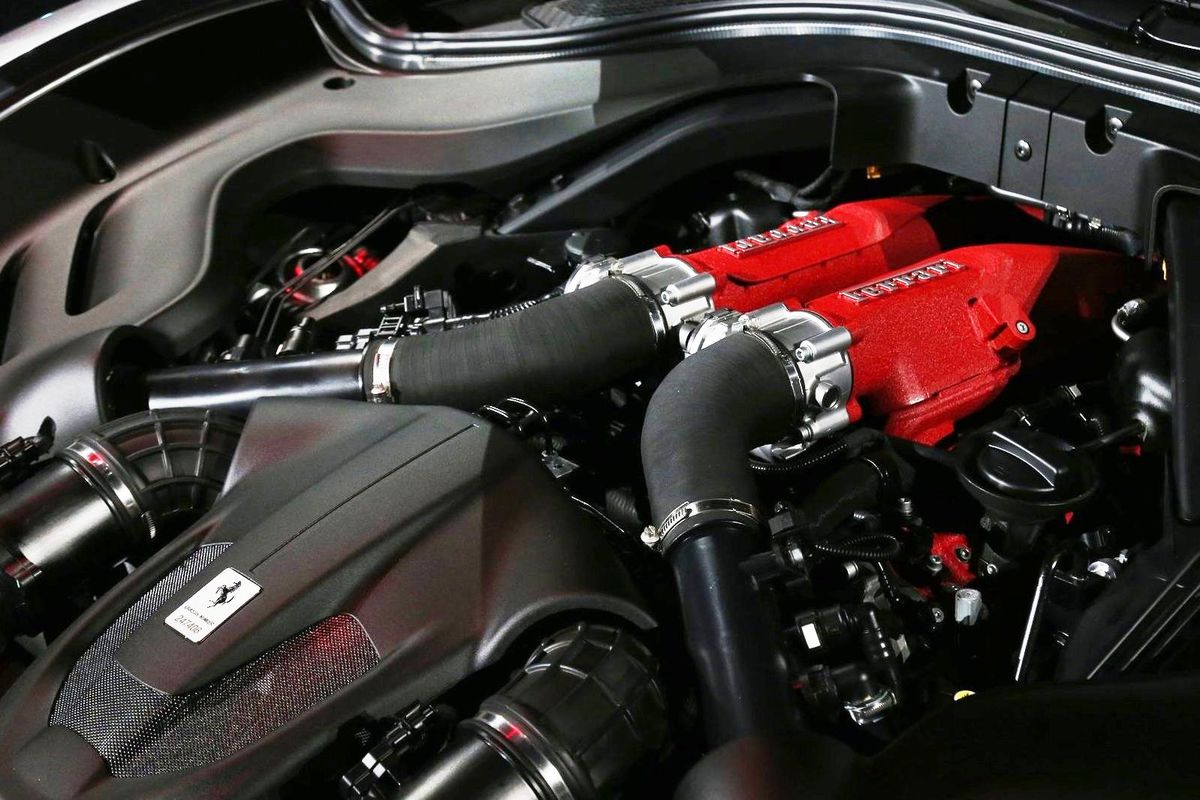 Techniku si Ferrari Roma požičalo z modelu...