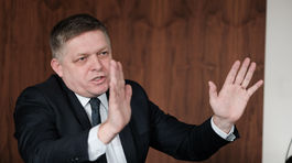 Fico: Nebývam v kaštieli vo Vinosadoch, je to absolútny nezmysel