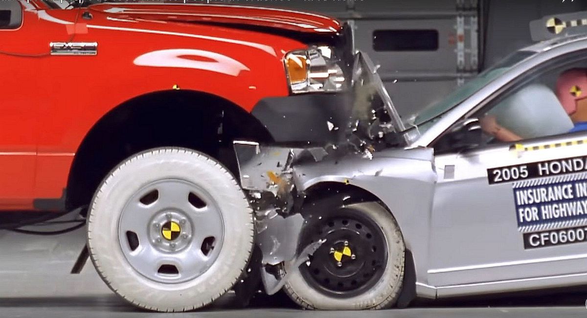 Súboj medzi SUV a ostatnými automobilovými...