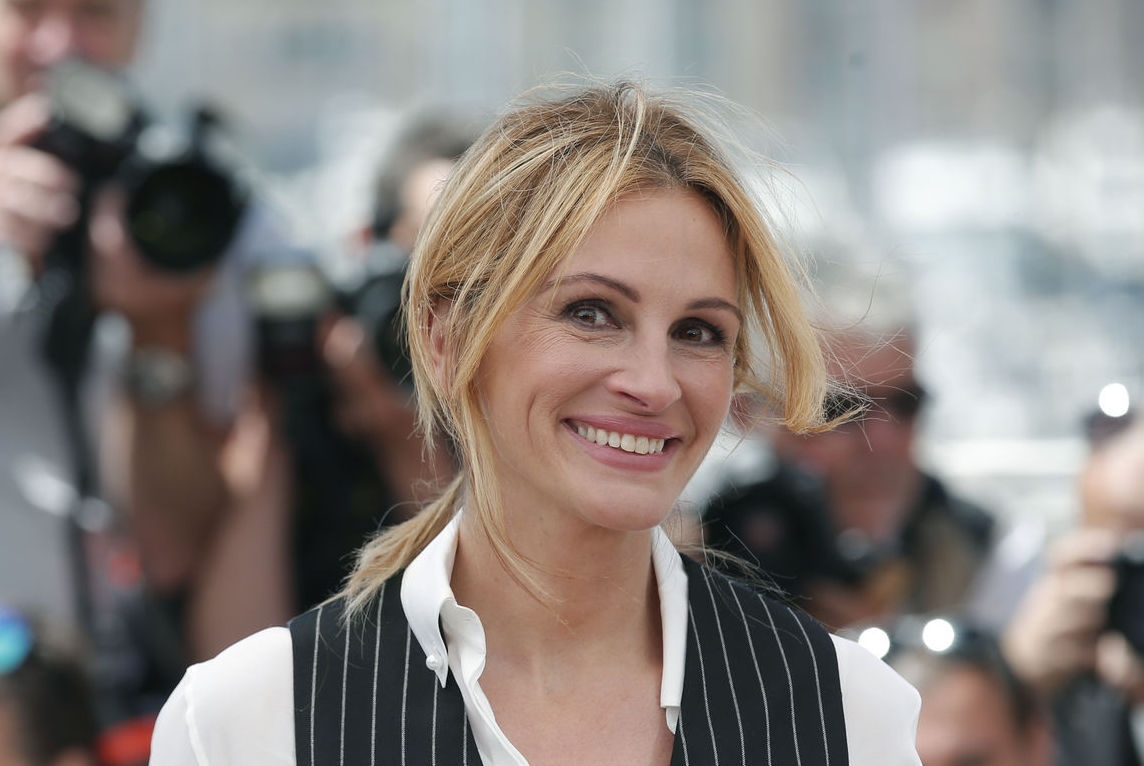 Blond vlasy si Julia Roberts tento raz zopla...
