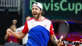 Krízu prežijem skromne. Keď nie, potiahne ma frajerka, smeje sa najlepší Slovák