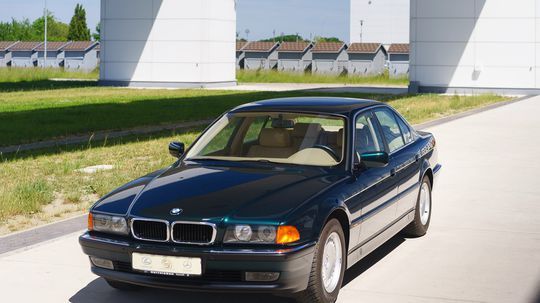 BMW 740i E38 1997 - inzerát