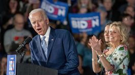 Na nože. Čo prinesie Biden do boja s Trumpom?