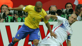 Roberto Carlos vypálil po bývalom trénerovi: Zničil ma, o futbale nevedel nič 