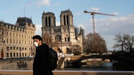 Nádvorie katedrály Notre-Dame otvorili pre verejnosť