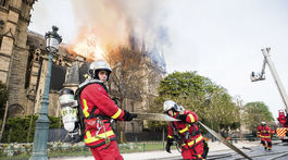 Rok po ohnivej dráme: Notre-Dame žije