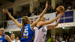 V autobuse s nakazenými. Hororová cesta basketbalistky trvala dva dni
