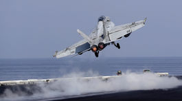 Nemecká ministerka obrany chce od problémového Boeingu kúpiť 45 stíhačiek F-18