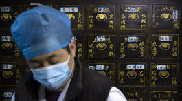 Čína sa obáva druhej vlny epidémie