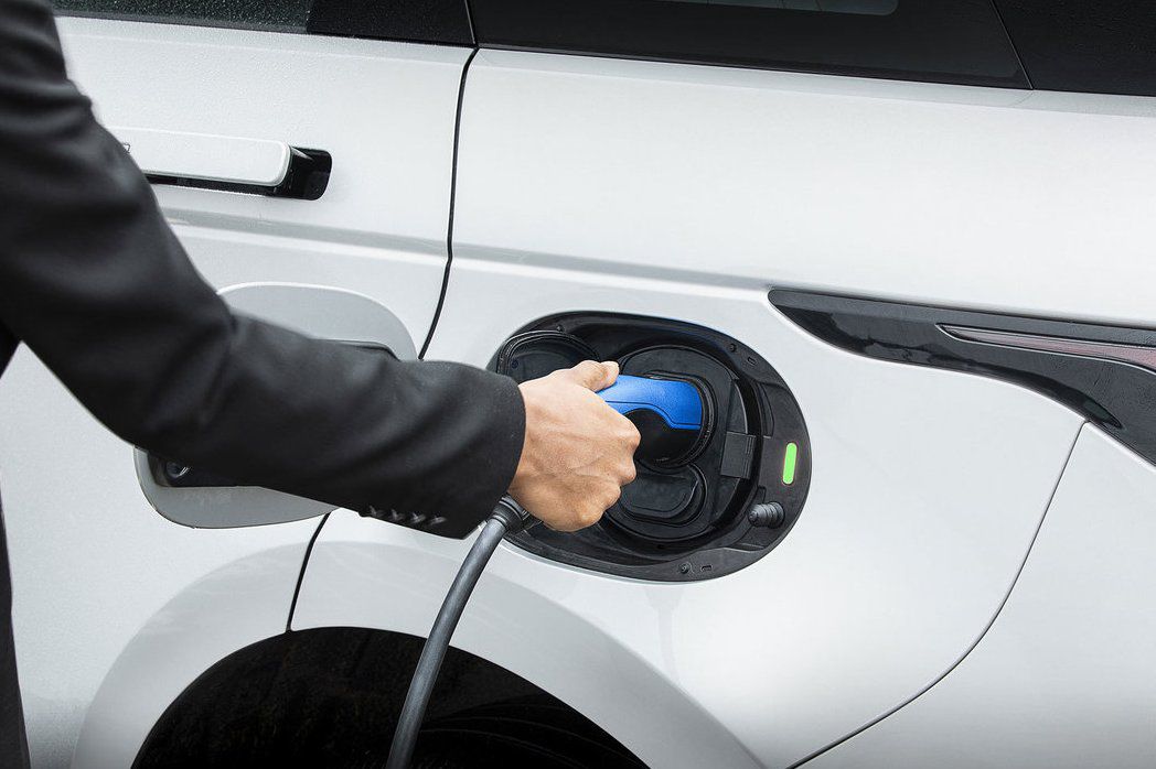 Batérie s kapacitou 15 kWh bude možné nabíjať...