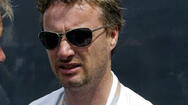 Namiesto tréningu nočné kluby. Lenivosť stála severoírskeho plejboja titul