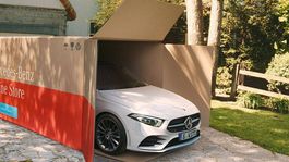 Mercedes-Benz začal v Nemecku doručovať autá zákazníkom priamo domov