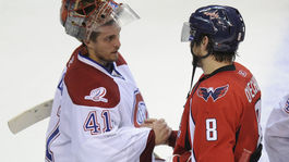 Trasú sa ti z nás ruky, smial sa Ovečkin. Halák mu znechutil hokej