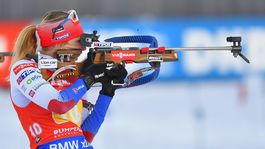 Volaj ma veľký šéf, vítala som Fialkovú