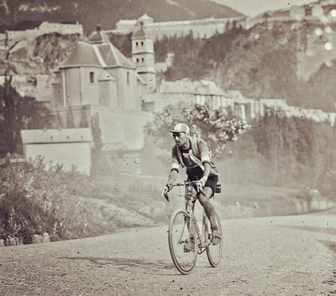 Henri Pélissier počas víťaznej Tour v roku 1923.