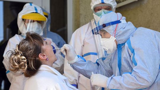 Testovanie, koronavírus.