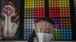 Ďalšie krajiny sa otvárajú, eurozóna debatuje o podpore