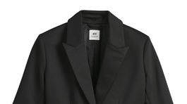 Dámske sako s krátkymi rukávmi H&M Studio S/S 2020. Predáva sa za 89,99 eura. 