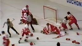 Piešťany 1987: Zhasli svetlo a Kanadu radšej rýchlo vyviezli za hranice