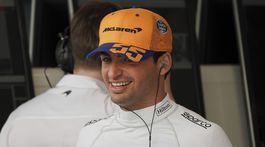 Vettela nahradí Sainz. Španielovo miesto v McLarene obsadí Ricciardo